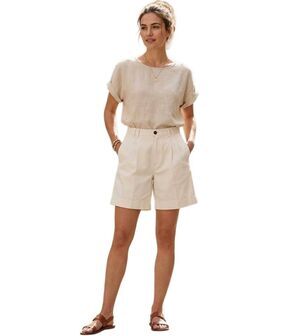 Hunt Club Women's Off White Wrinkle Free Cotton Pleated Shorts w Pockets NEW NWT